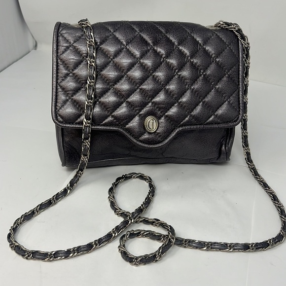Ganson Metallic Pewter Gray Quilted Leather Crossbody Bag - Picture 3 of 8